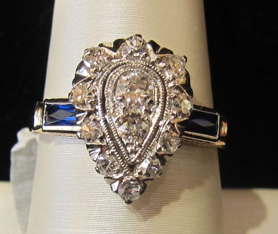 14k Yellow Gold Diamond & Sapphire Ring