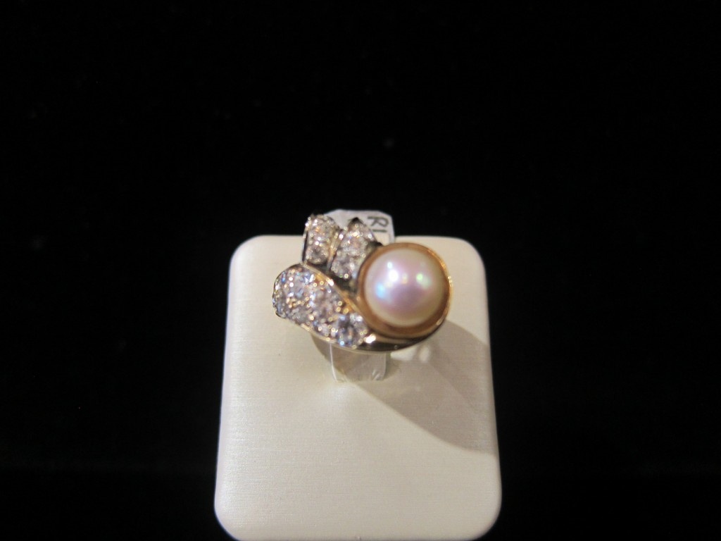 14k Two-Tone Gold Diamond & Pearl Ring