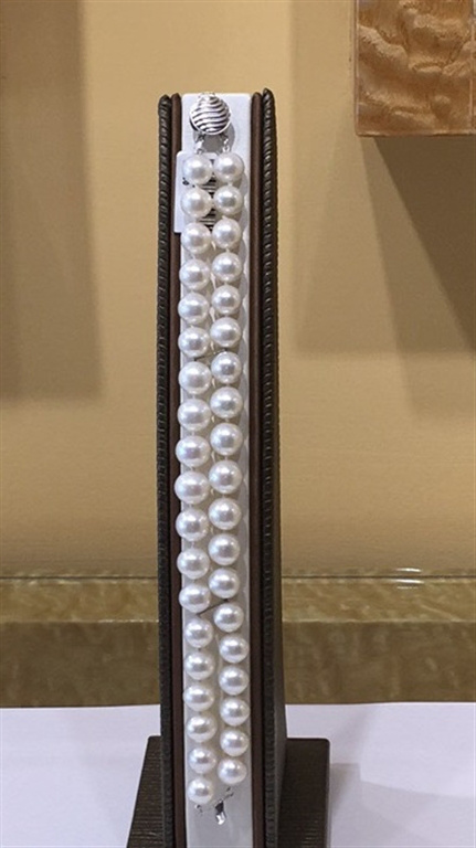 14k White Gold Pearl Bracelet
