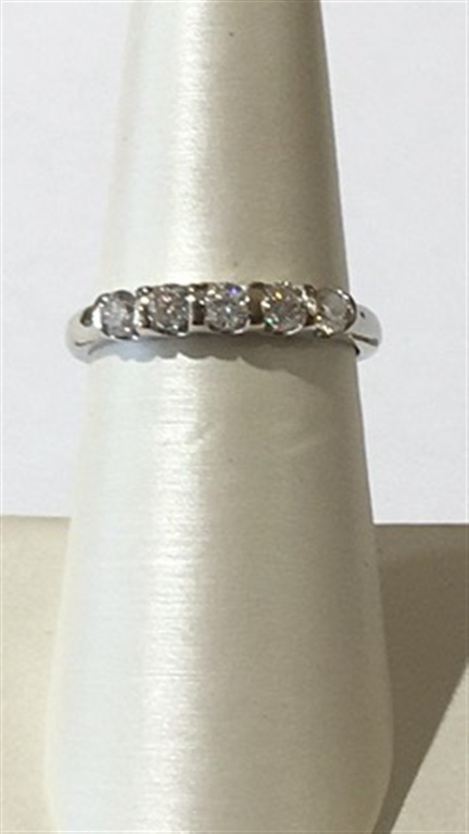Platinum Diamond Ring