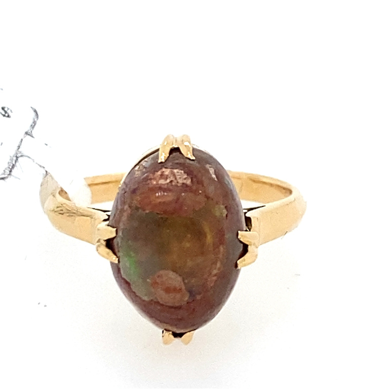 18k Yellow Gold Opal Ring