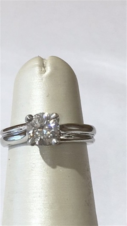 Platinum Diamond Ring