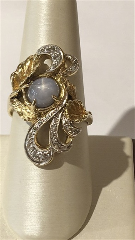14k Yellow Gold Diamond & Sapphire Ring