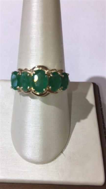 14k Yellow Gold Emerald Ring