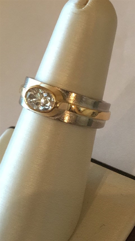 18k Two-Tone Gold Diamond Ring