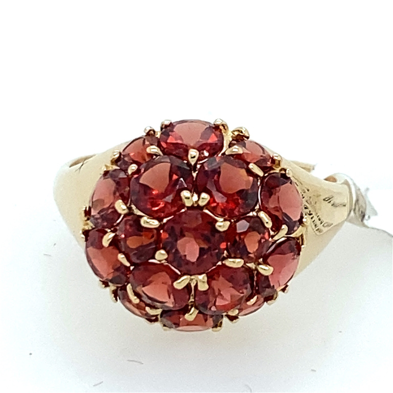 14k Yellow Gold Garnet Ring