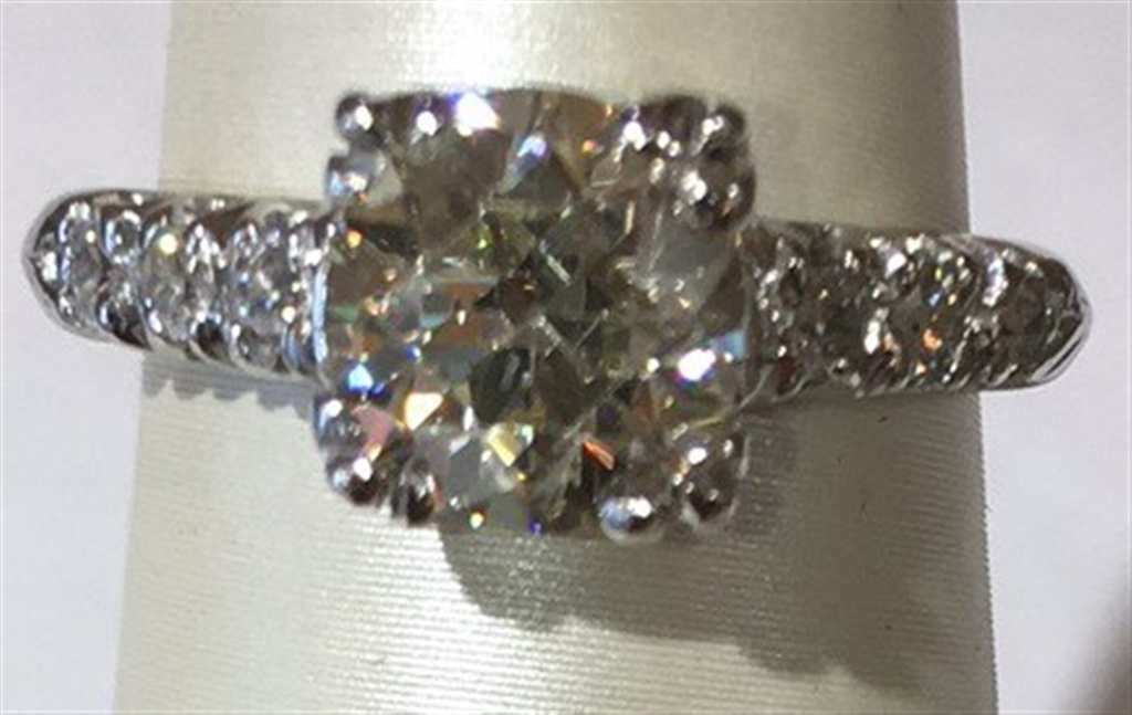 Platinum Diamond Ring