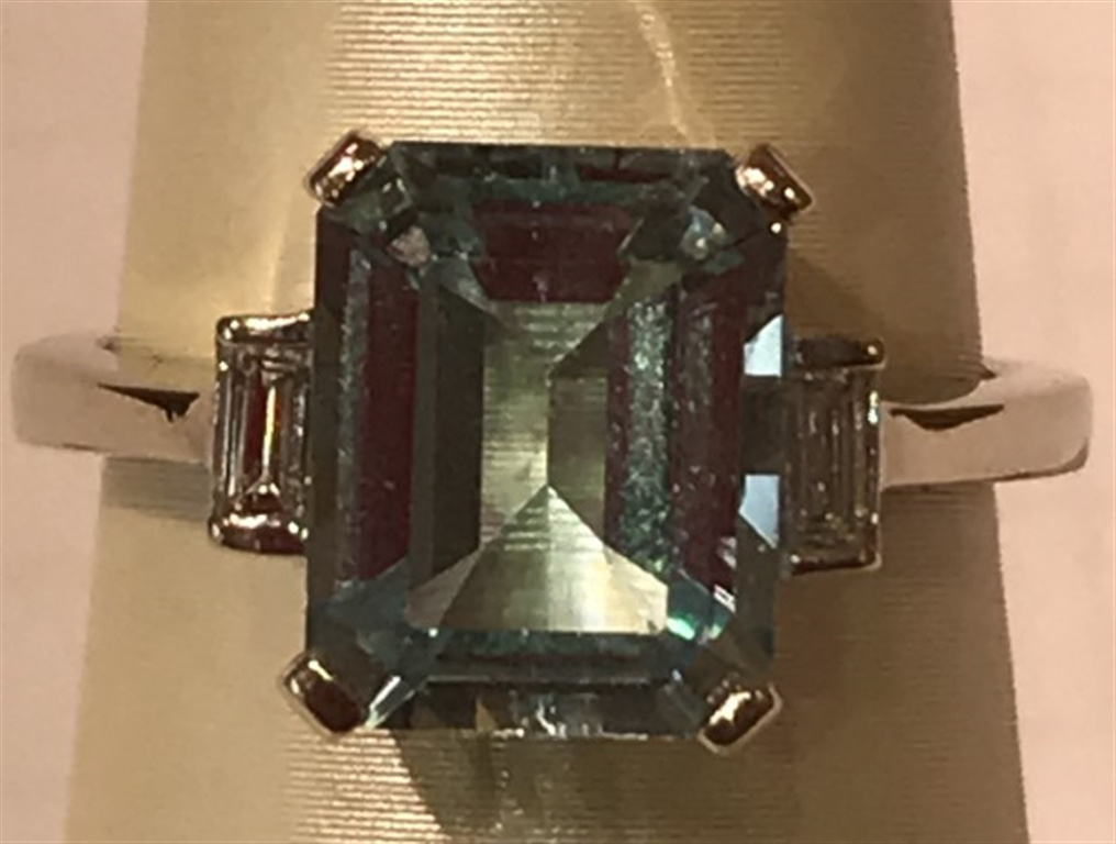 14k White Gold Diamond & Aquamarine Ring