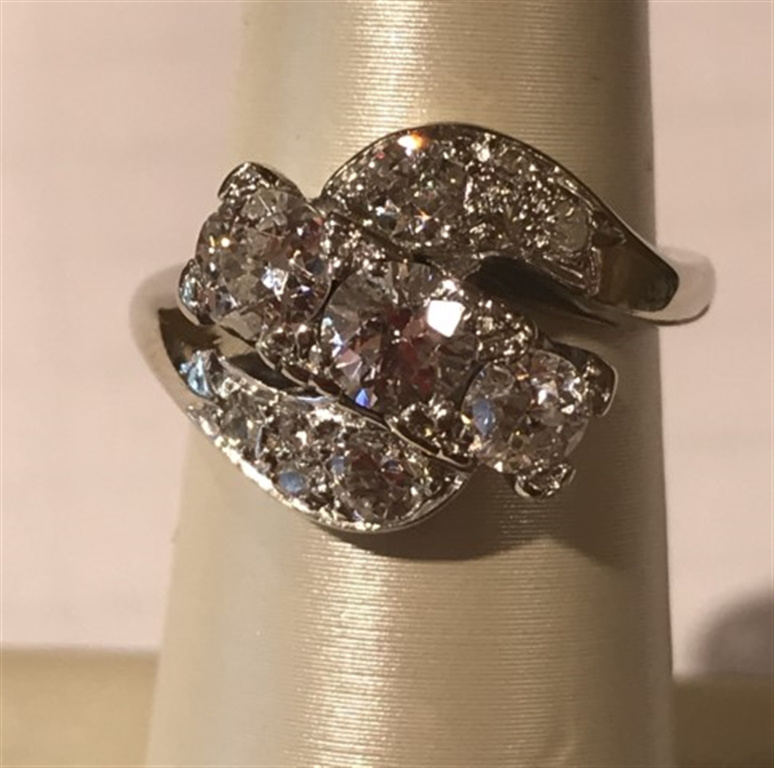 14k White Gold Diamond Ring