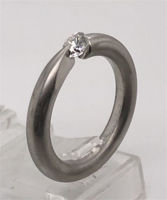 Platinum Diamond Ring