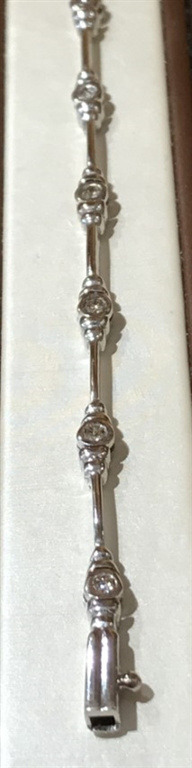 14k White Gold Diamond Bracelet