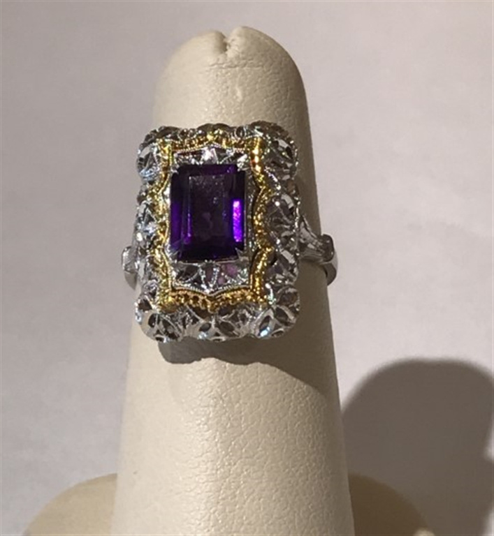 18k Gold Amethyst Ring