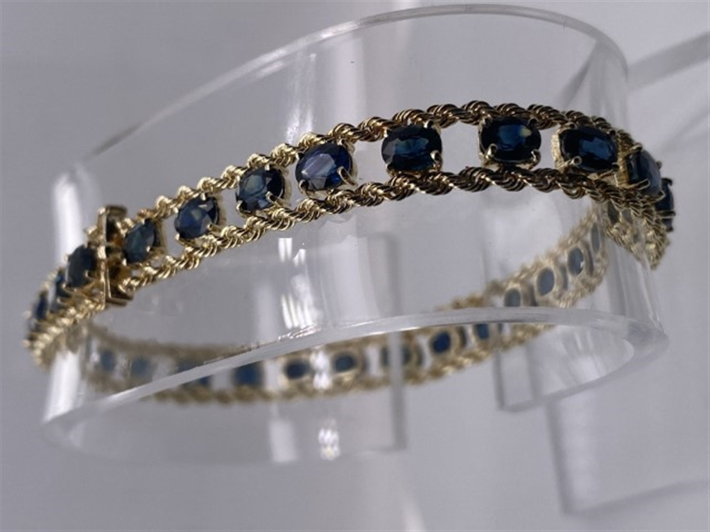 14k Yellow Gold Sapphire Bracelet