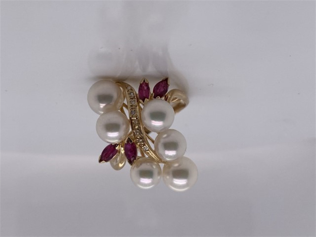 14k Yellow Gold Ring