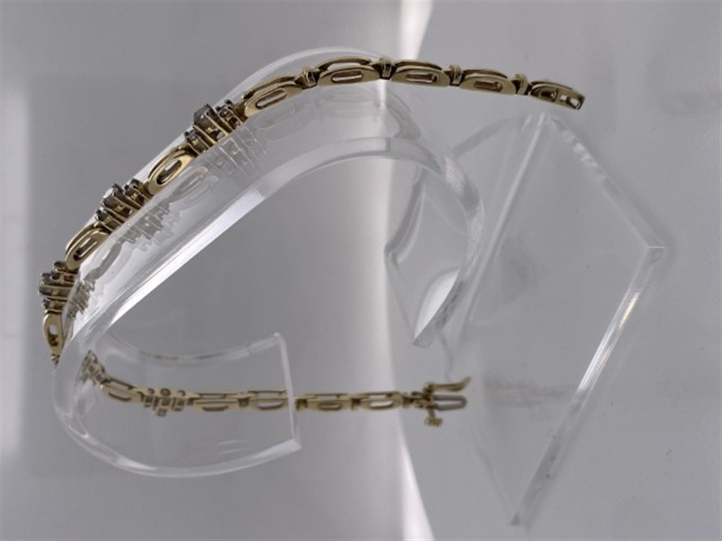14k Yellow Gold Diamond Bracelet