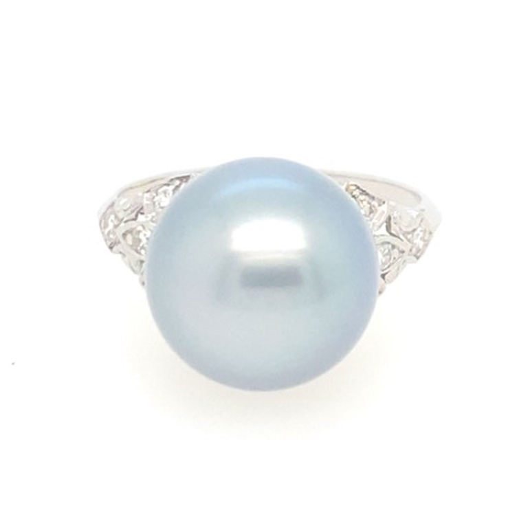 Platinum Diamond & Pearl Ring