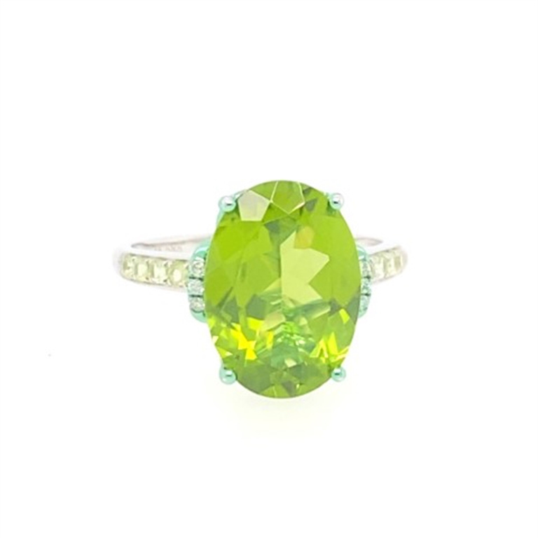 14k White Gold Diamond & Peridot Ring