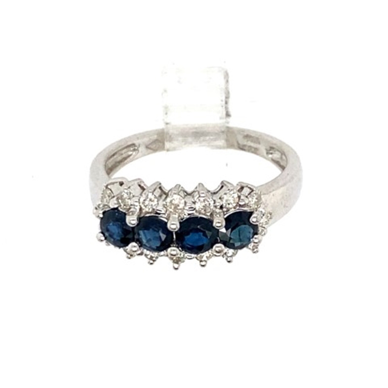 18k White Gold Sapphire Ring