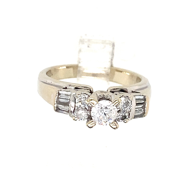 14k White Gold Diamond Ring