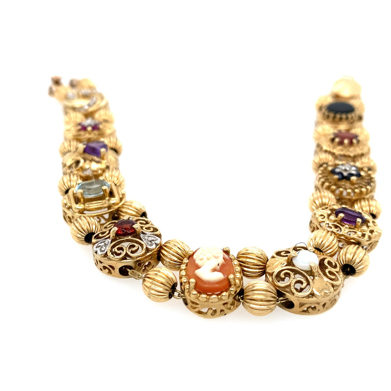 Bracelet