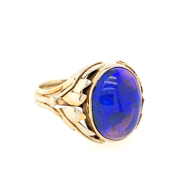 14k White Gold Opal Ring