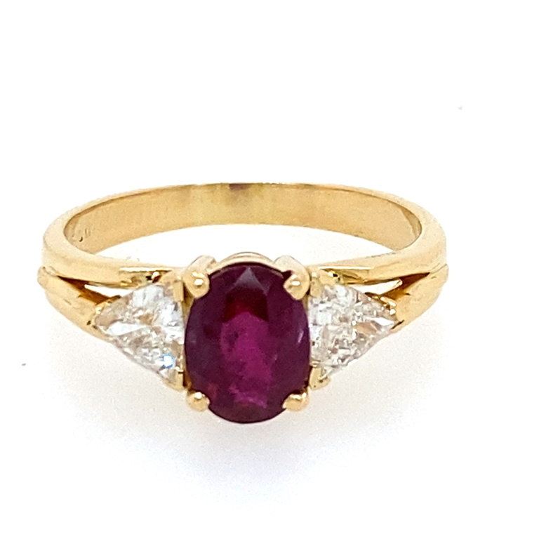 18k Yellow Gold Diamond & Ruby Ring