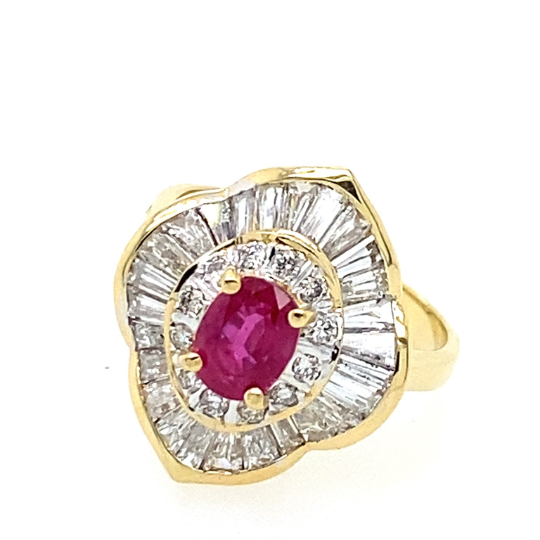 18k Yellow Gold Diamond & Ruby Ring