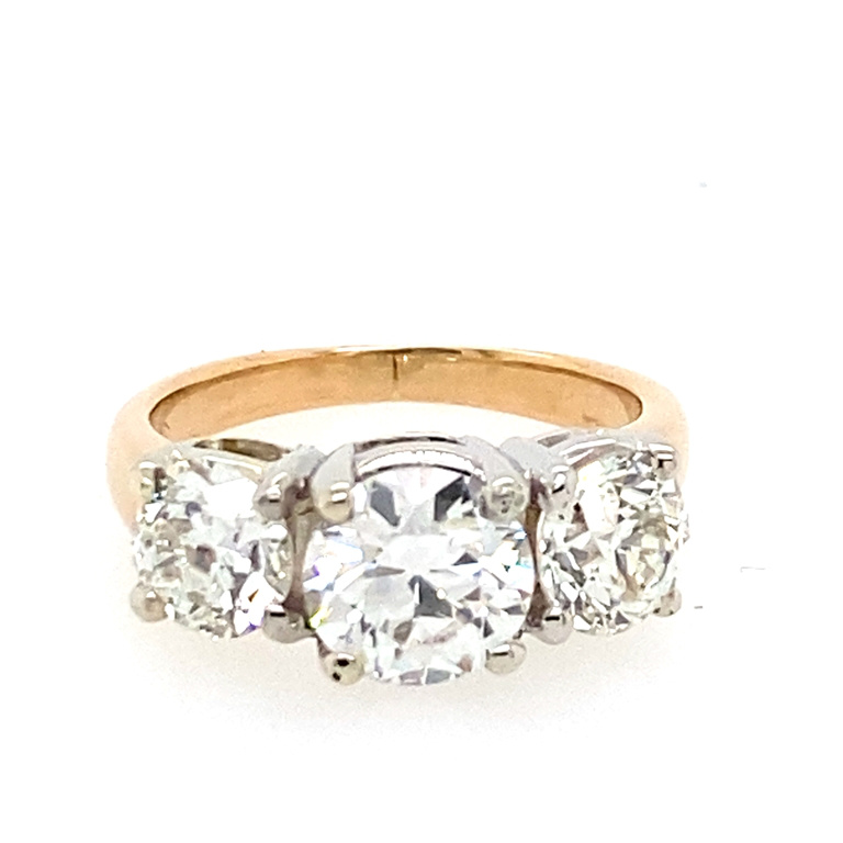 18k Yellow Gold Diamond Ring