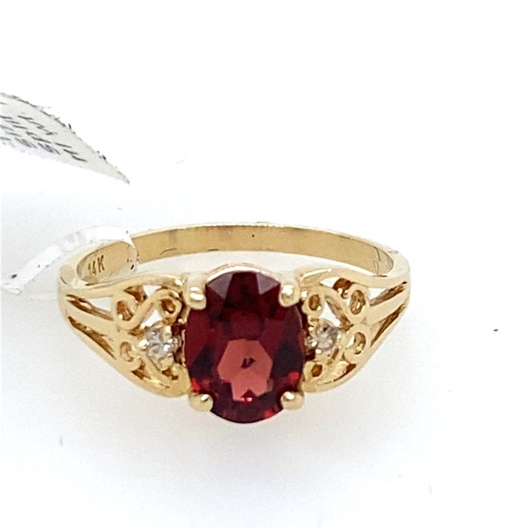 14k Yellow Gold Garnet Ring