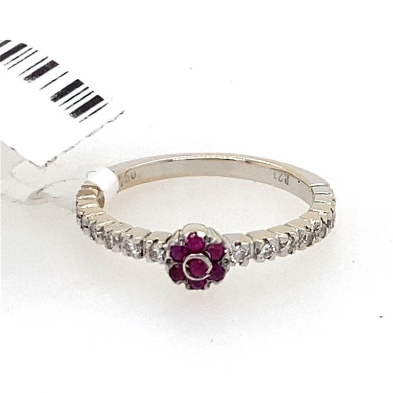 18k White Gold Diamond & Ruby Ring