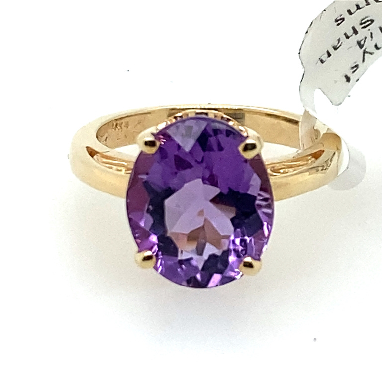14k Yellow Gold Amethyst Ring