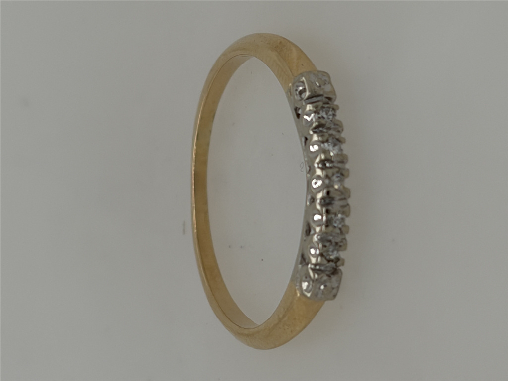 14k Yellow Gold Diamond Ring